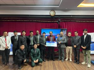 Enigma v0.0 Hackathon मा Hetauda School of Management का विद्यार्थीहरू आफ्ना प्रोजेक्ट प्रस्तुत गर्दै
